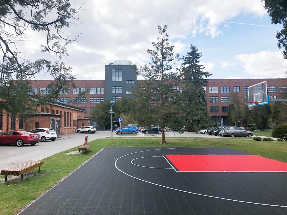 Apartimento Hydral Figo Wrocław Exteriör bild